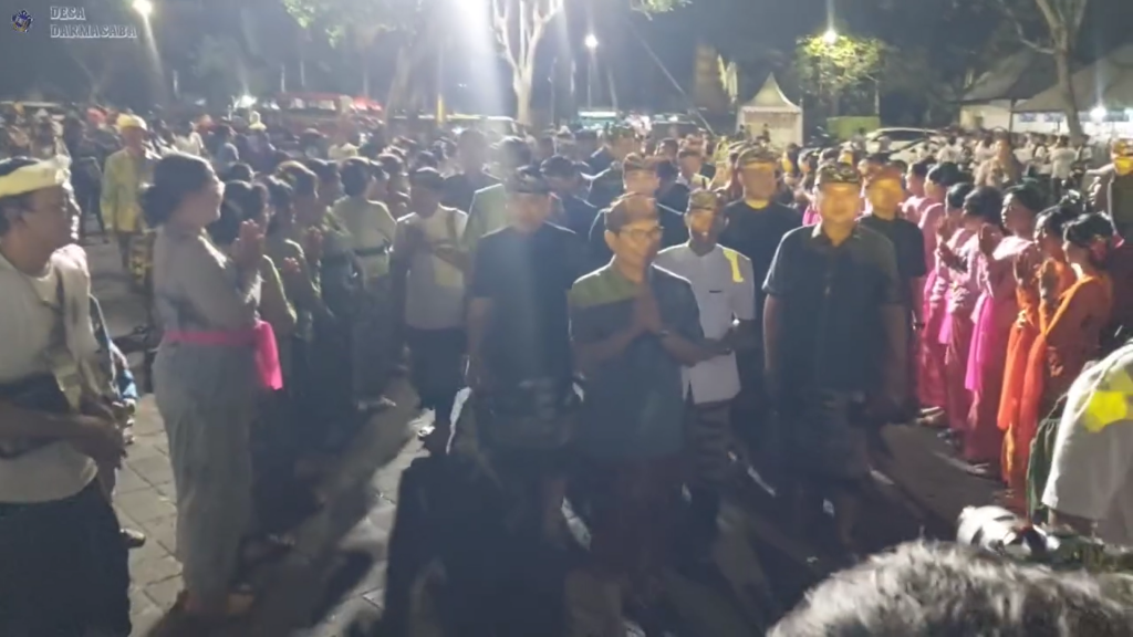 PERBEKEL DARMASABA MENGHADIRI SANGEH FESTIVAL